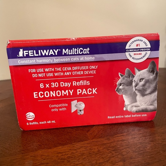 MultiCat Diffuser Refills - Red - Picture 2 of 10